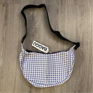New BAGGU Medium Nylon Crescent Bag Blue Gingham